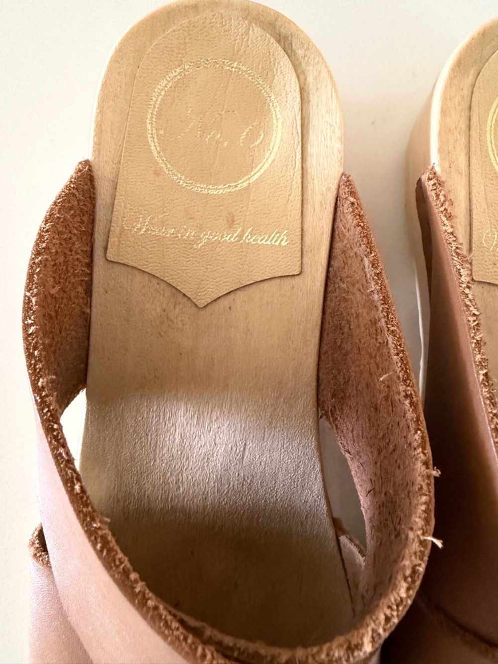 No. 6 Frida Clog - Picture 7 of 10